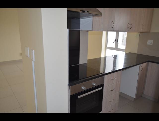 1 BEDROOM APARTMENT TO LET IN STRAND NORTH